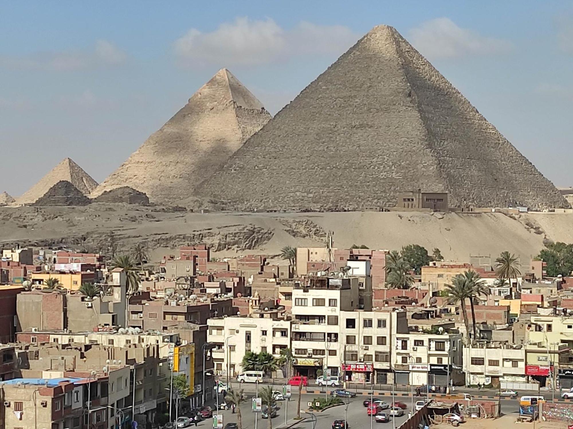 Pyramids View Suite/Vista Piramidi Cairo Exterior photo